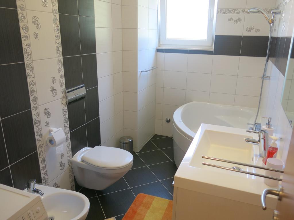 Sunrise Apartment トロギール 部屋 写真